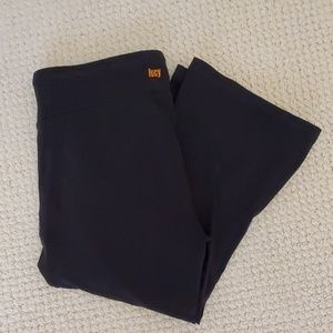 Lucy Powermax Bell Cropped Yoga Pants Black Med.